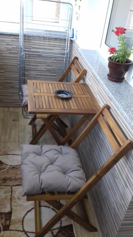 Apartament Ultra Central Marly Gura Humorului Exterior foto